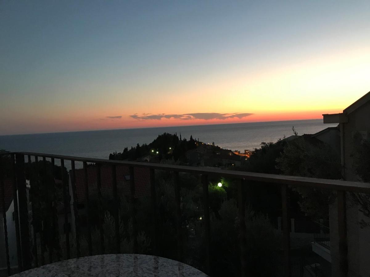 Rezevici Boutique Villa Petrovac Bagian luar foto
